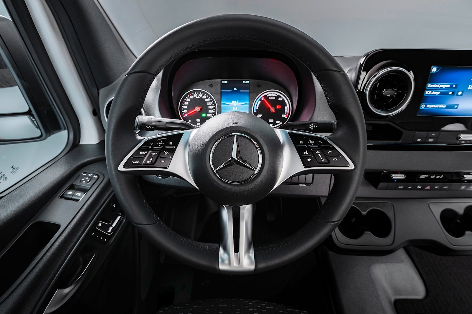 2024 Mercedes-Benz eSprinter Cargo Van Steering Wheel Design