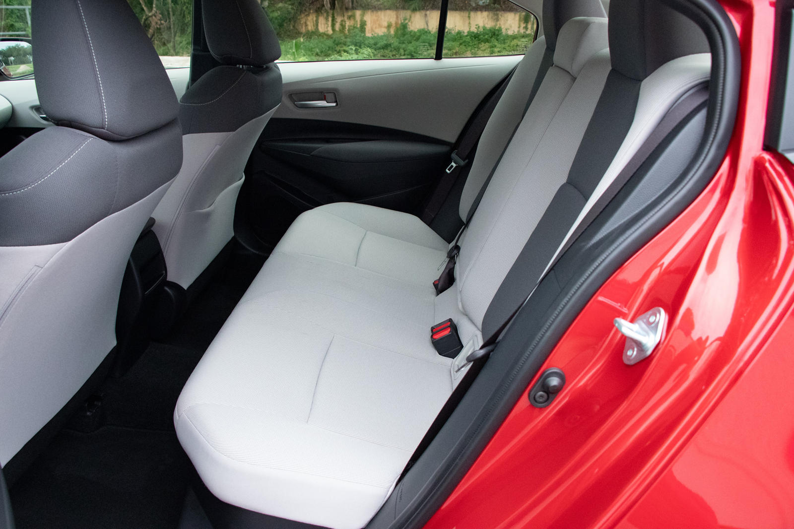 TOYOTA COROLLA - HOW TO LAY DOWN REAR SEATS 