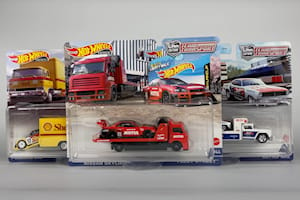Hot Wheels Honors Legends With Skyline R34 And Porsche 962C Team Transports