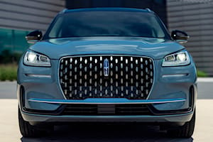 2023 Lincoln Corsair Hybrid Review: Frugal, Not Frisky