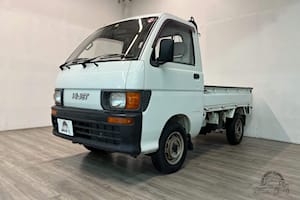 American Farmers Are Saving Money By Importing Small Japanese Trucks