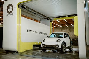 5-Minute EV Battery Swaps Are As Easy As Filling Up With Gas