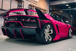 Shocking Pink Audi R8 Thinks It's A Lamborghini