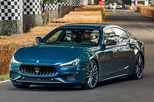 Maserati Finally Shows Off Levante Ultima Alongside Ghibli 334 - The V8's Last Goodbye