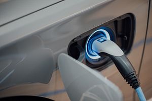 New Software Claims 25% Faster EV Battery Charging Time