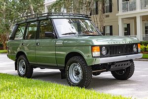 Classic Range Rover Restomod Combines Classy British Design And American Muscle
