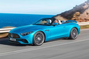 2023 Mercedes-AMG SL 43 Review: An Engine Away From Greatness
