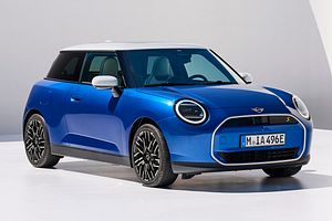 Mini Can't Make Up Its Mind On The Manual Gearbox