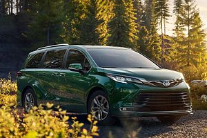 2024 Toyota Sienna Goes Big On Luxury, But Not Much Else