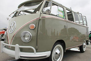 1963 Volkswagen Bus Goes For Big Money At Auction