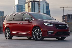 Chrysler Pacifica Will Only Be Updated After BEV Product Launch