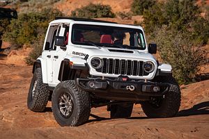 Two-Door Jeep Wrangler Now Available With 35-Inch Tires