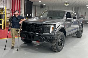 Ford Replaces US Marine's Wrecked Raptor With New F-150 Raptor R