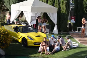 Drinks, Babes and Corvette Stingrays All in One Place