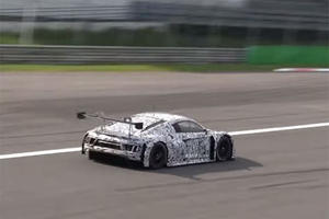 Monza: 2015 Audi R8 GT3 Spied Testing