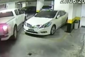 Deranged Pickup Driver Easily Clears Parking Space