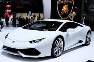 Yes! Lamborghini is Planning a RWD Huracan