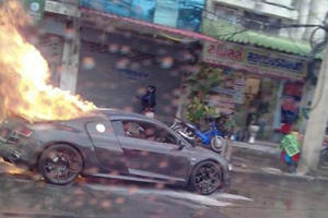 Brand-New Audi R8 Burns to a Crisp in Bangkok