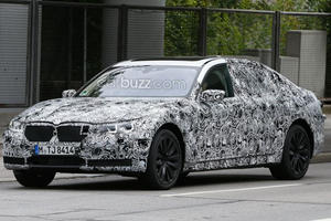 Next-Gen BMW 7 Series Shows its New Lights