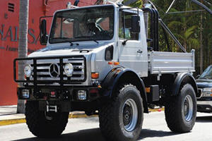 Why Doesn't Anyone Want To Buy Arnold Schwarzenegger's Unimog?