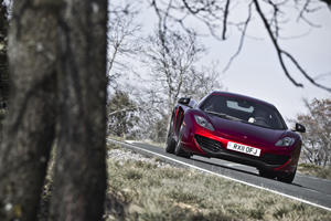 McLaren Sees Small Profit in 2013; Expects Moneybags in '14