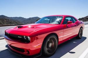 Watch Jay Leno Do Burnouts in the Challenger Hellcat