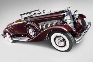 GM Can Beat Rolls-Royce and Mercedes Maybach By Bringing Back Duesenberg