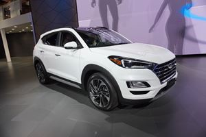 Refreshed 2019 Hyundai Tucson Sports More Than Just New Sheetmetal
