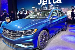 Volkswagen Is Thrilled BMW And Mercedes Are Ditching Detroit 2019