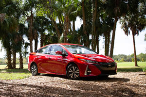 2018 Toyota Prius Prime Test Drive Review: The King Needs A Wardrobe Change