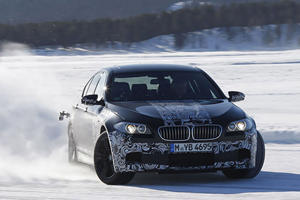 Video: 2012 BMW M5 Prototype in Winter Testing