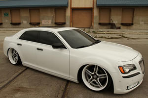 Video: First Tuned 2011 Chrysler 300
