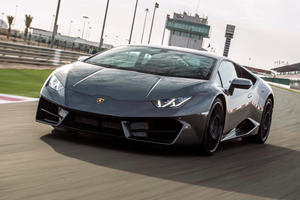 Driver Busted After Filming Himself Driving 215 MPH In Lamborghini Huracan