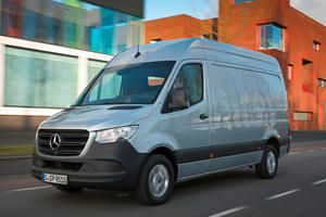 Mercedes Sprinter Vans Are Rolling Away For Some Reason