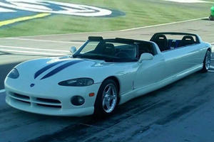 This 1996 Dodge Viper Limo Is What Nightmares Are Made Of