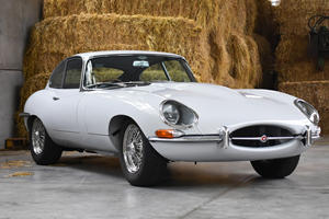 It Took 3,500 Hours To Modernize And Restore This Stunning Jaguar E-Type