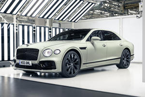 Bentley Flying Spur Showcases New Color That Hasn't Been Seen In Over 50 Years