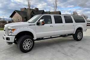 This Ford F-250 Super Duty Has Space For 11 And It's Ready To Party
