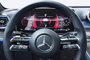 Mercedes-Benz Has Serious Issue With Heated Steering Wheel