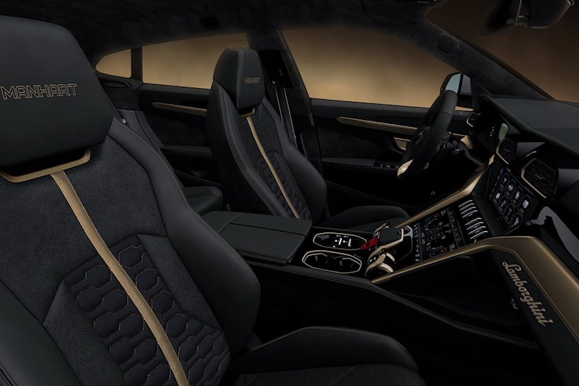 810-HP Lamborghini Urus Black Edition Is Not Your Average SUV | CarBuzz