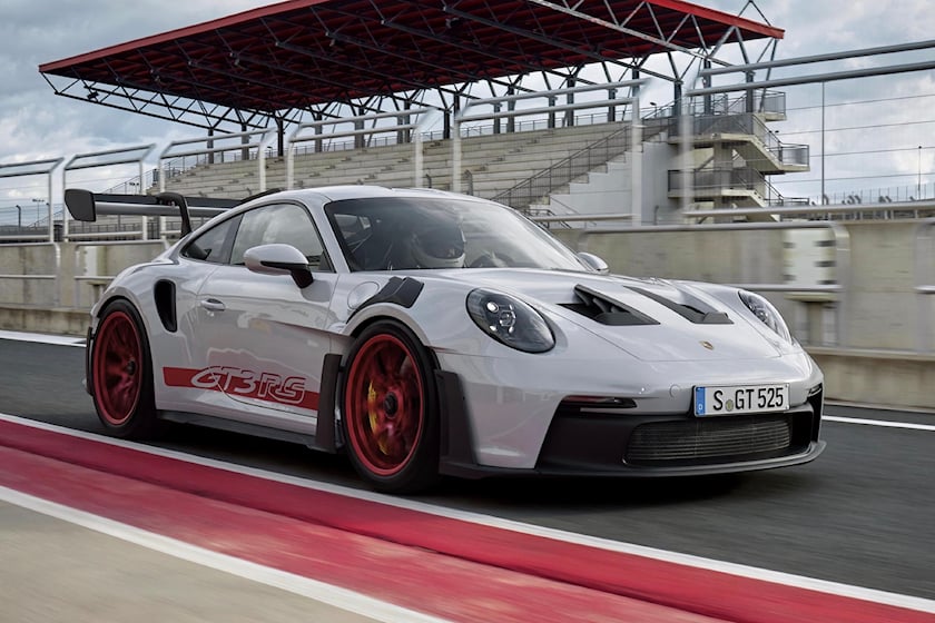 2023 Porsche 911 GT3 RS Revealed: The King Is Back