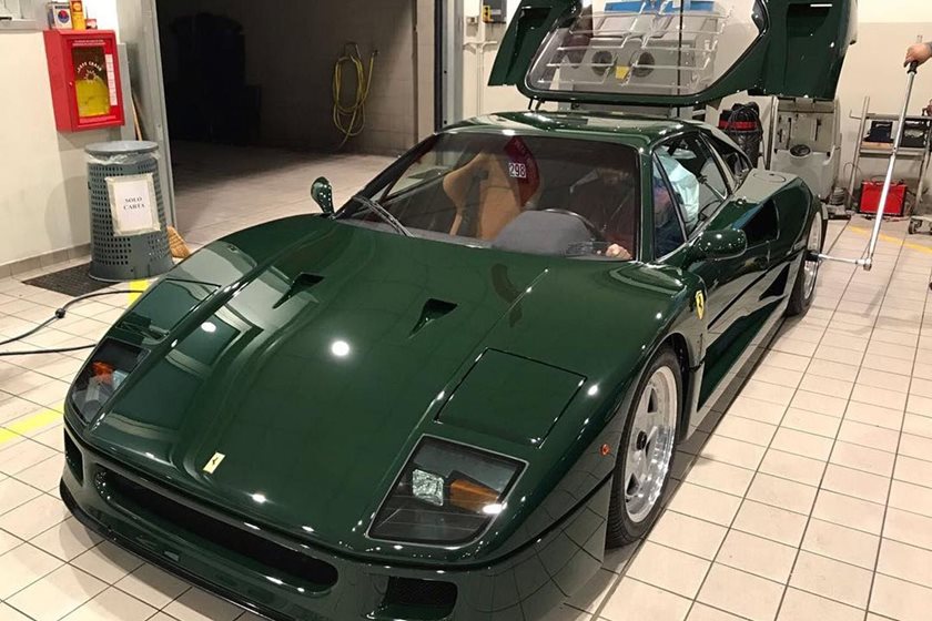 This Is The Only Emerald Green Ferrari Enzo In The World | CarBuzz