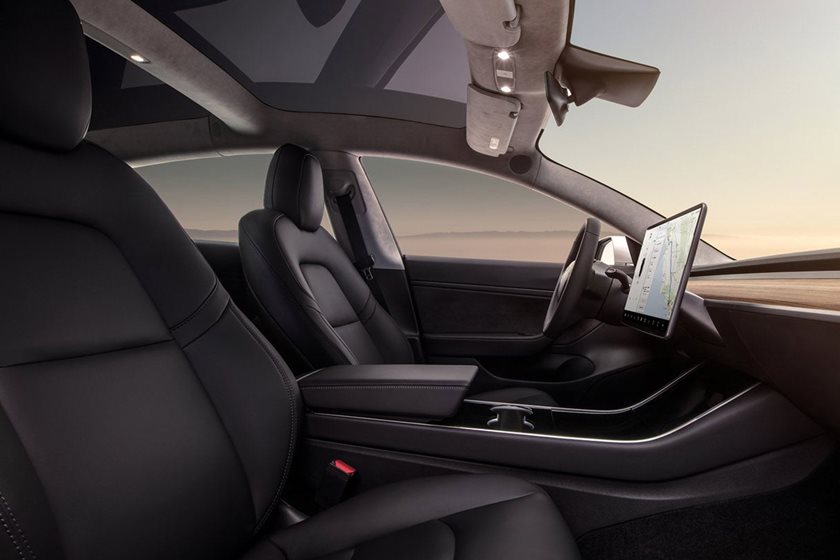 model-3-owners-claim-tesla-switched-premium-interior-for-cheap-cloth