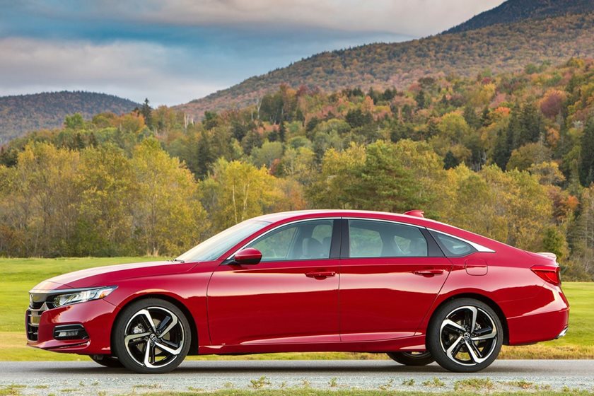 The Honda Accord Is A Slow Seller, So Dealers Are Asking Honda For Help