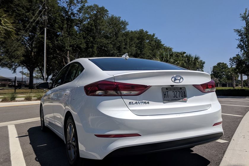 2018 Hyundai Elantra Test Drive Review Great Value But There's A Catch