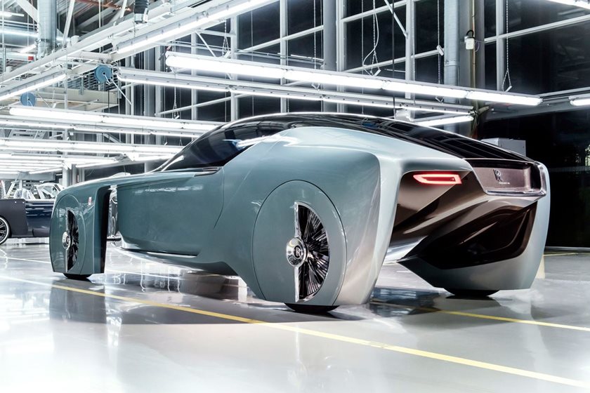 Rolls Royce Will Go All Electric By 2040 Carbuzz
