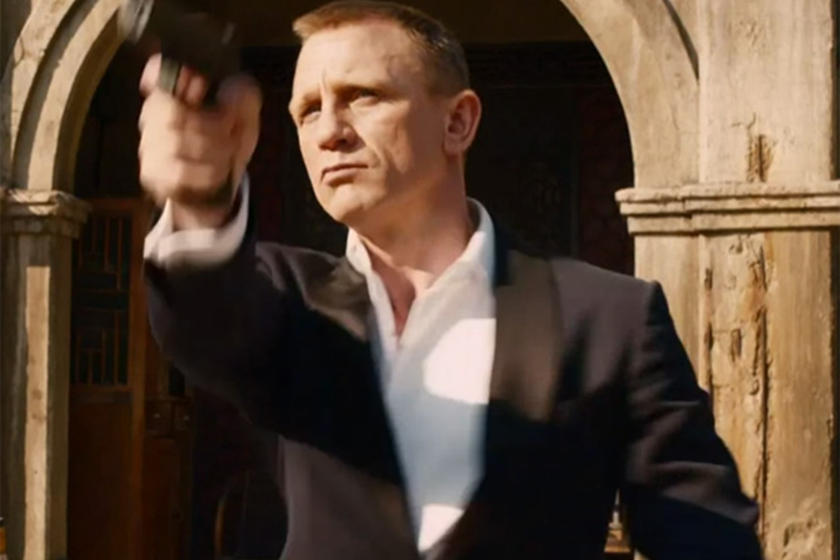 James Bond Skyfall Trailer Featuring the Vintage Aston Martin DB5 | CarBuzz