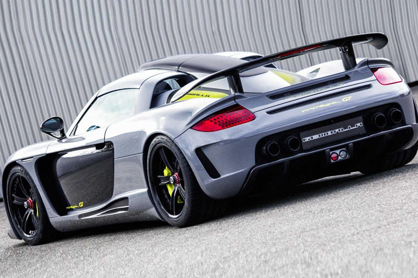 This Insane Porsche Carrera GT Tuning Job Took Over 1,000 Hours To Complete  | CarBuzz