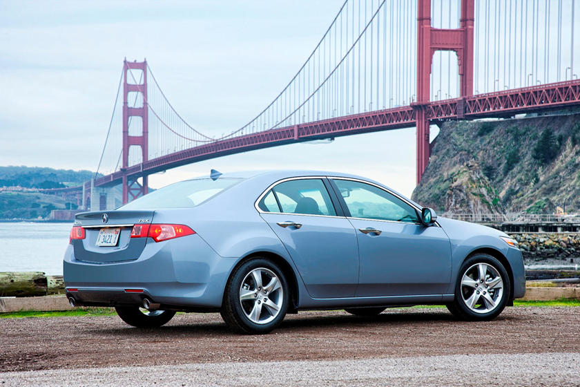 The Acura Tsx Is An Affordable Luxury Bargain Carbuzz