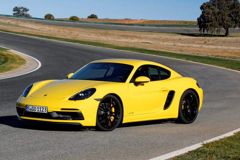 Porsche 718 Cayman Review Trims Specs Price New Interior Features Exterior Design And Specifications Carbuzz
